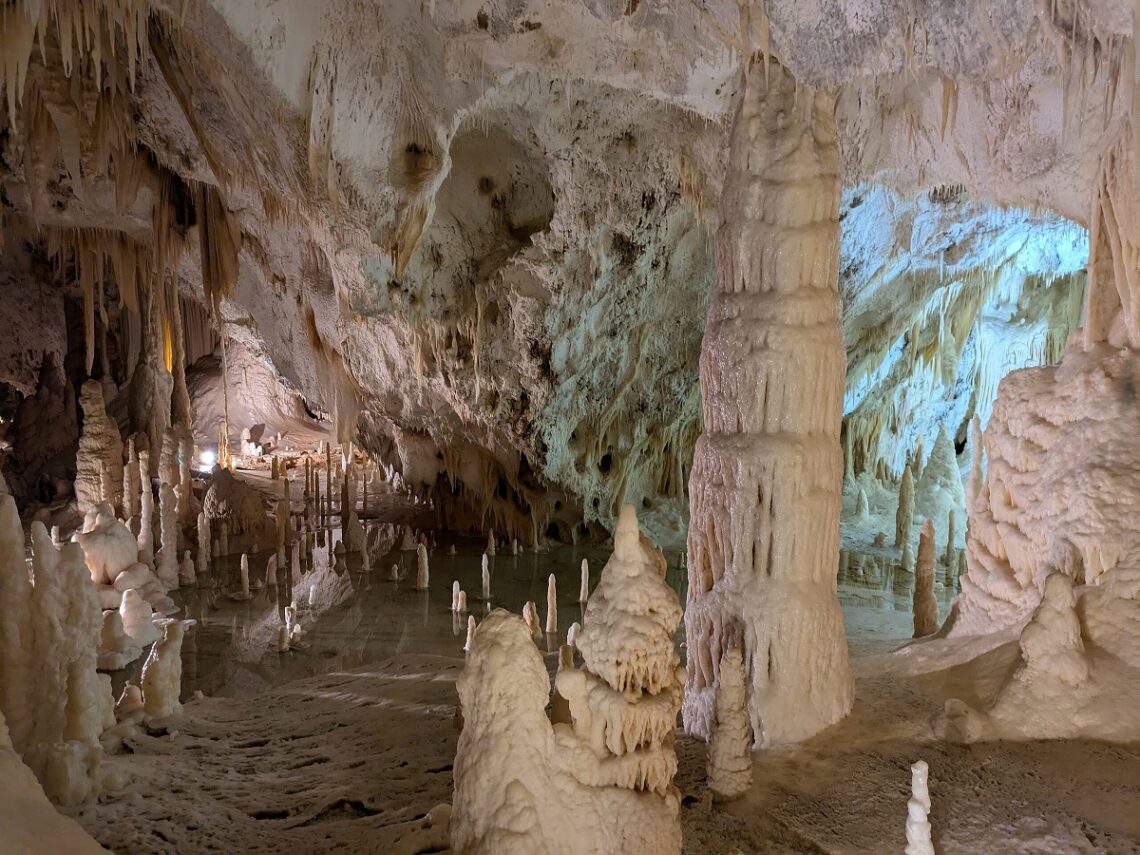 Tour delle Grotte di Frasassi